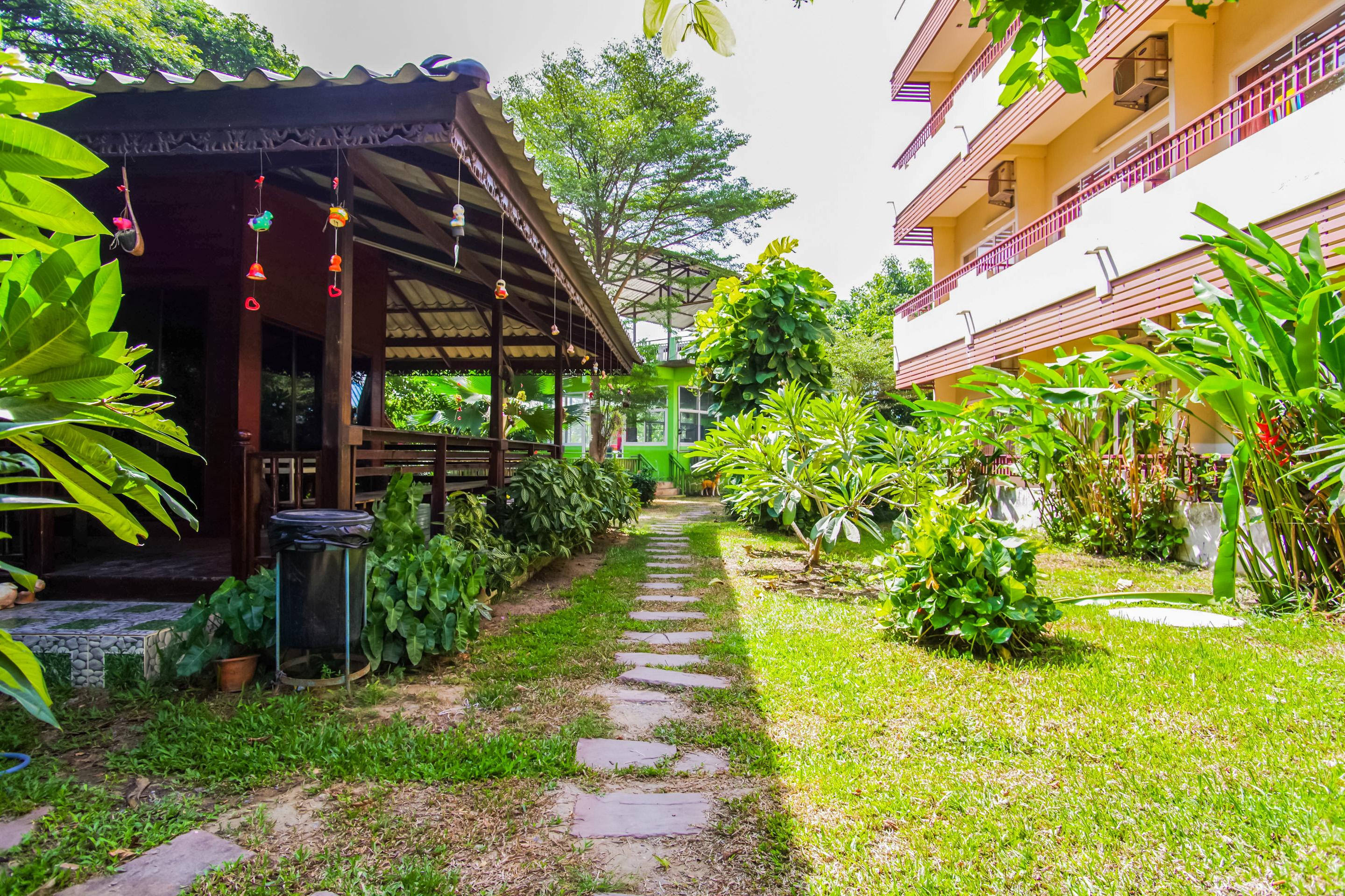 Oyo 384 Ban Sabaidee Hotel Phra Nakhon Si Ayutthaya Luaran gambar