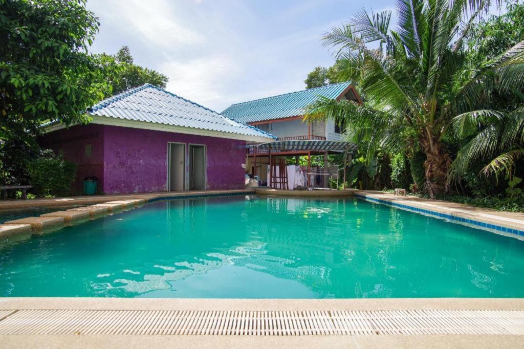 Oyo 384 Ban Sabaidee Hotel Phra Nakhon Si Ayutthaya Luaran gambar