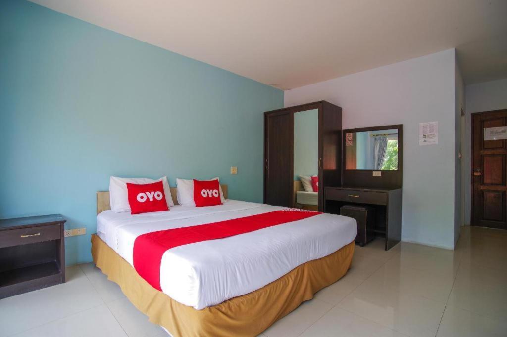 Oyo 384 Ban Sabaidee Hotel Phra Nakhon Si Ayutthaya Luaran gambar