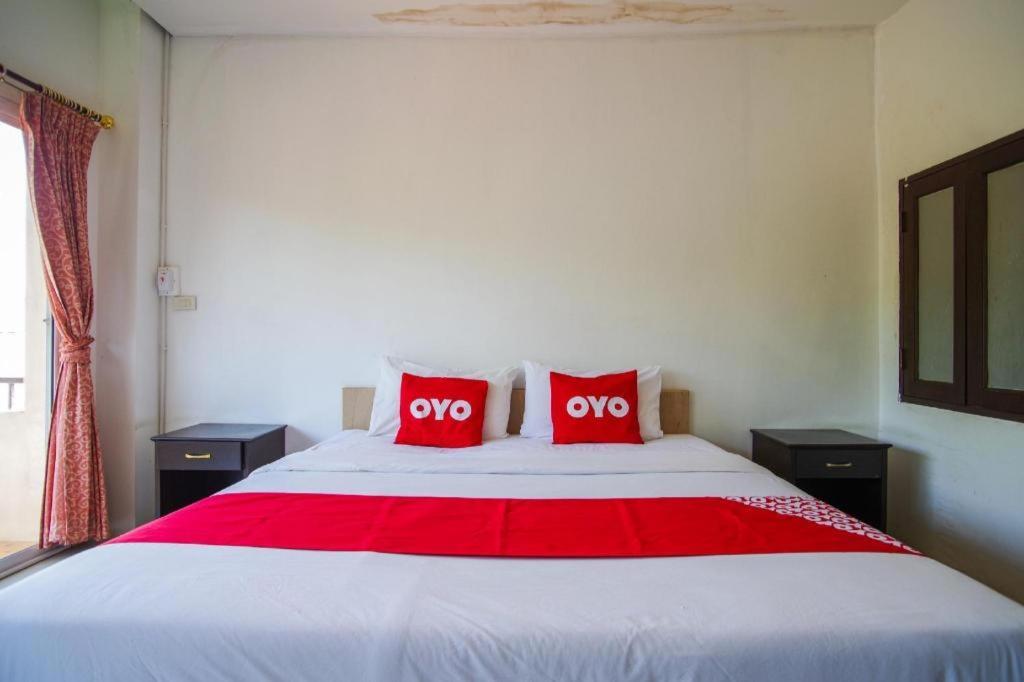 Oyo 384 Ban Sabaidee Hotel Phra Nakhon Si Ayutthaya Luaran gambar