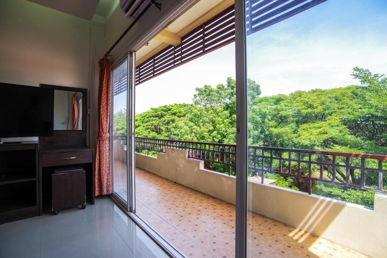 Oyo 384 Ban Sabaidee Hotel Phra Nakhon Si Ayutthaya Luaran gambar