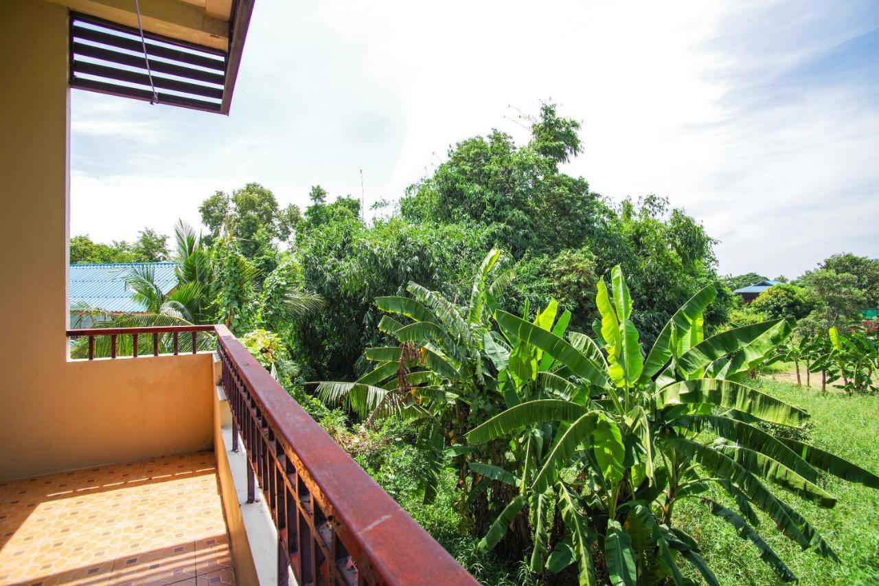 Oyo 384 Ban Sabaidee Hotel Phra Nakhon Si Ayutthaya Luaran gambar